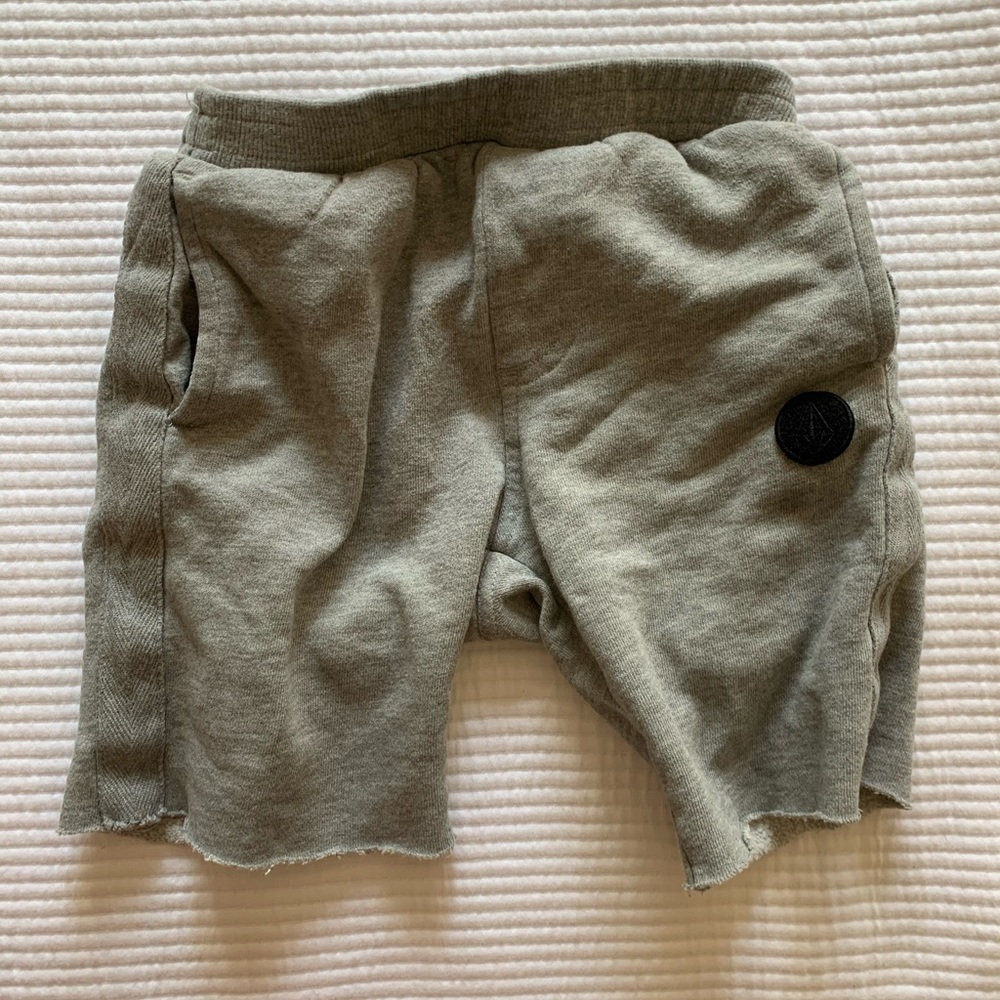 Volcom shorts